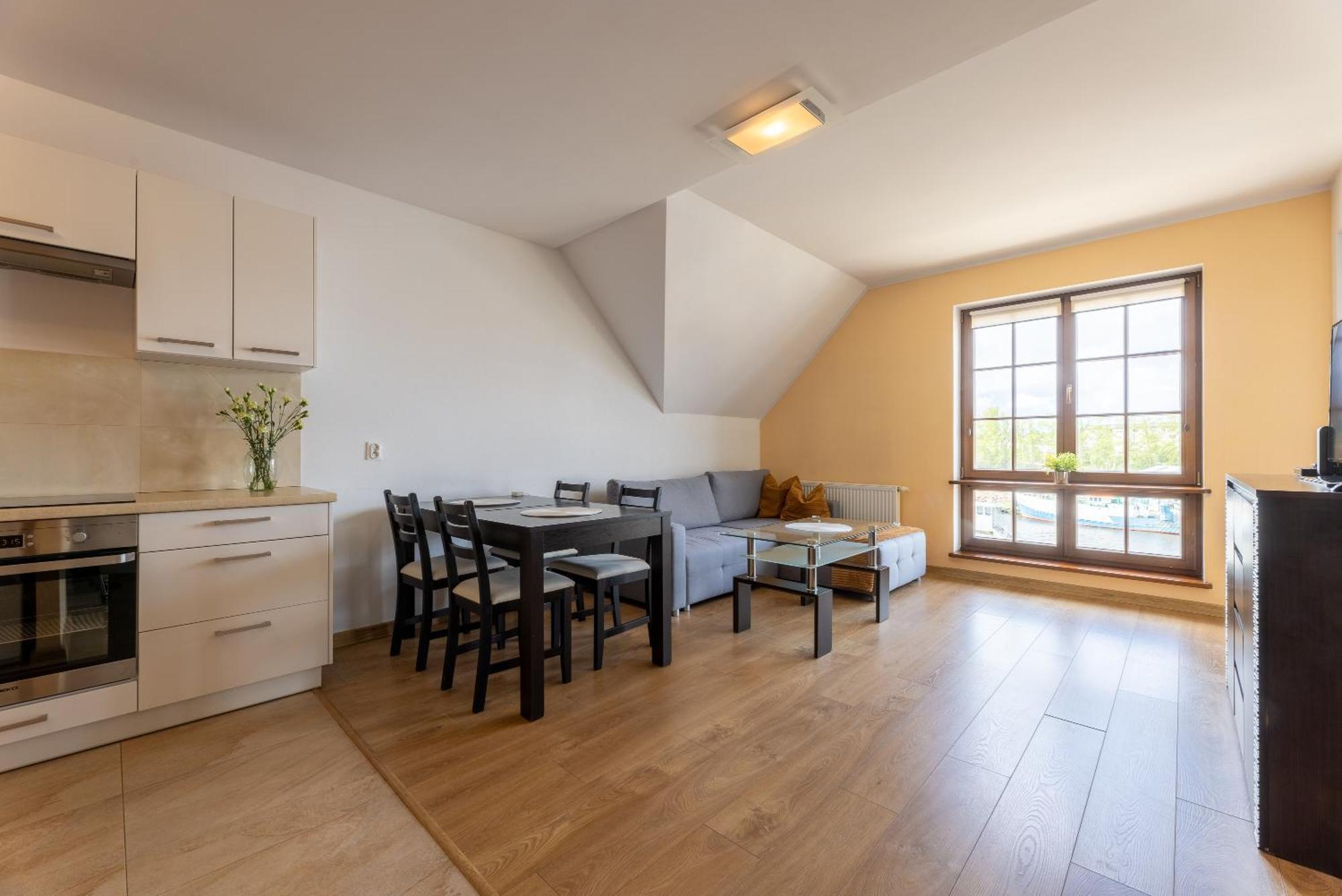 Apartamenty Baltyckie - Bulwar Portowy - Widok Na Port, Centrum, Najlepsza Lokalizacja W Ustce Ustka Buitenkant foto