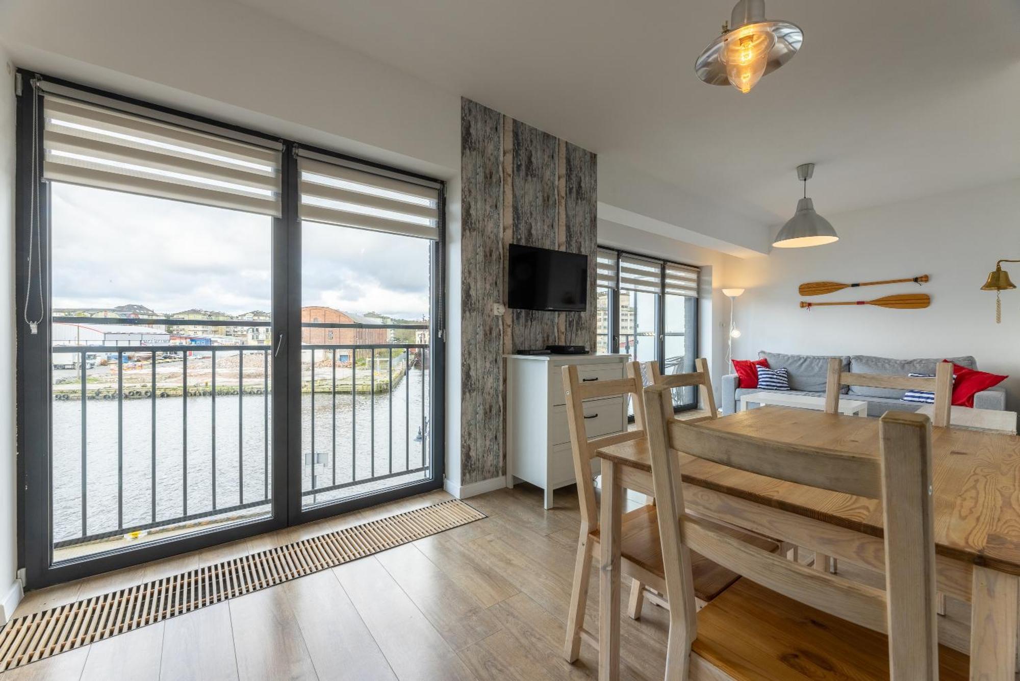 Apartamenty Baltyckie - Bulwar Portowy - Widok Na Port, Centrum, Najlepsza Lokalizacja W Ustce Ustka Buitenkant foto
